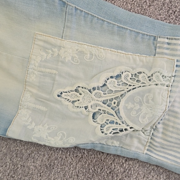 Blanknyc from BUCKLE - Picture 2 of 8